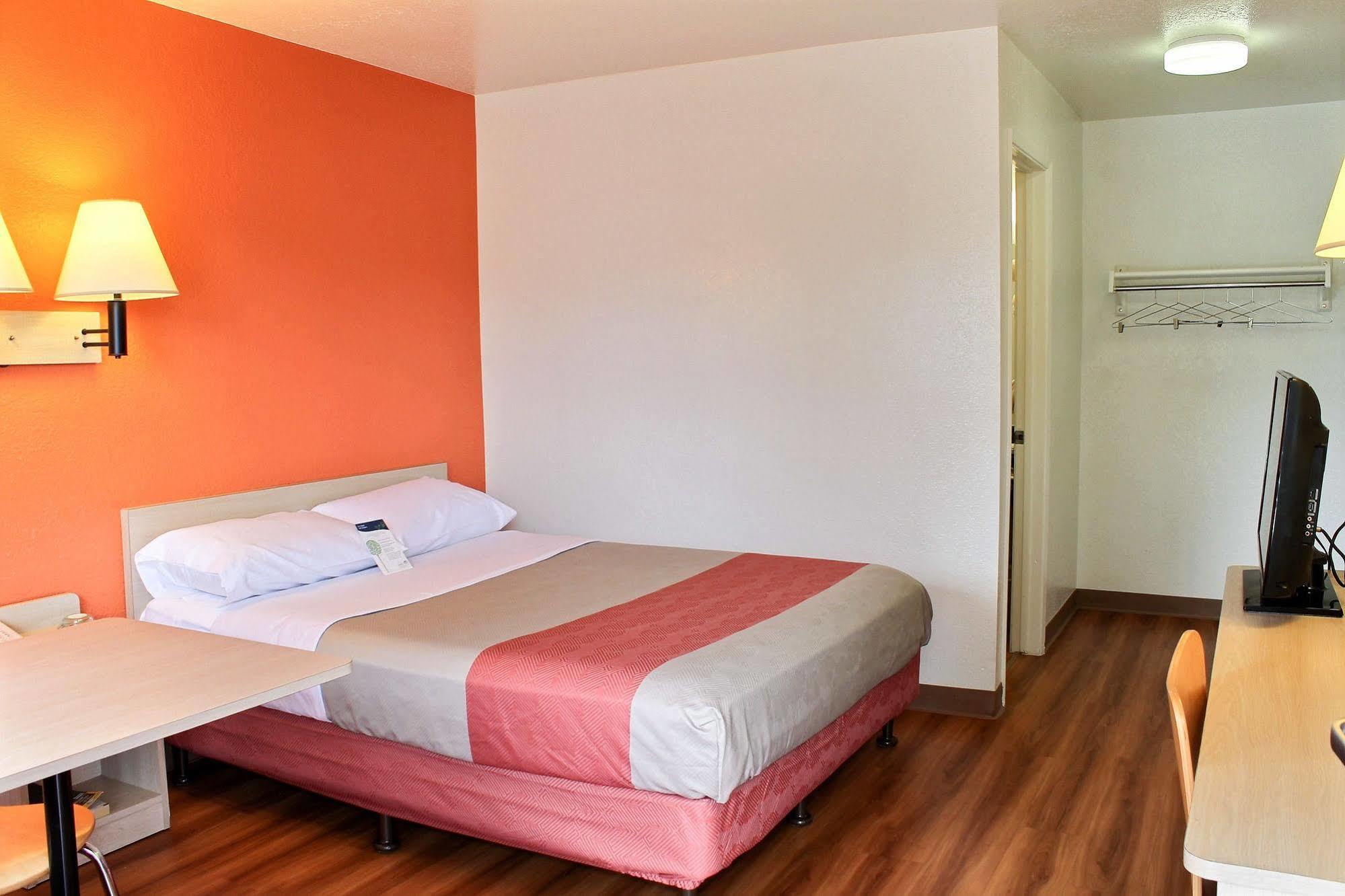 Motel 6-San Luis Obispo, CA - North Buitenkant foto