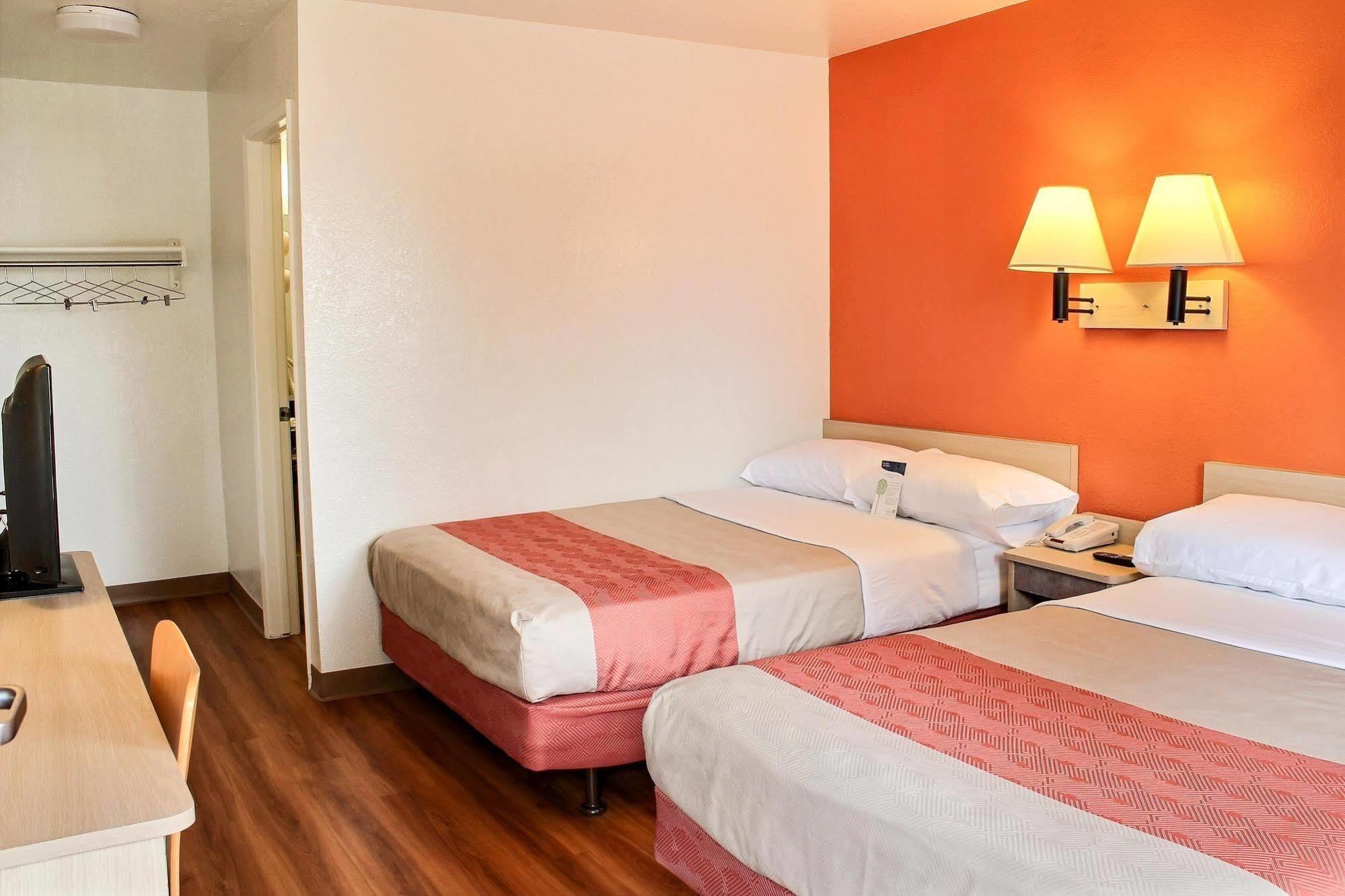 Motel 6-San Luis Obispo, CA - North Buitenkant foto