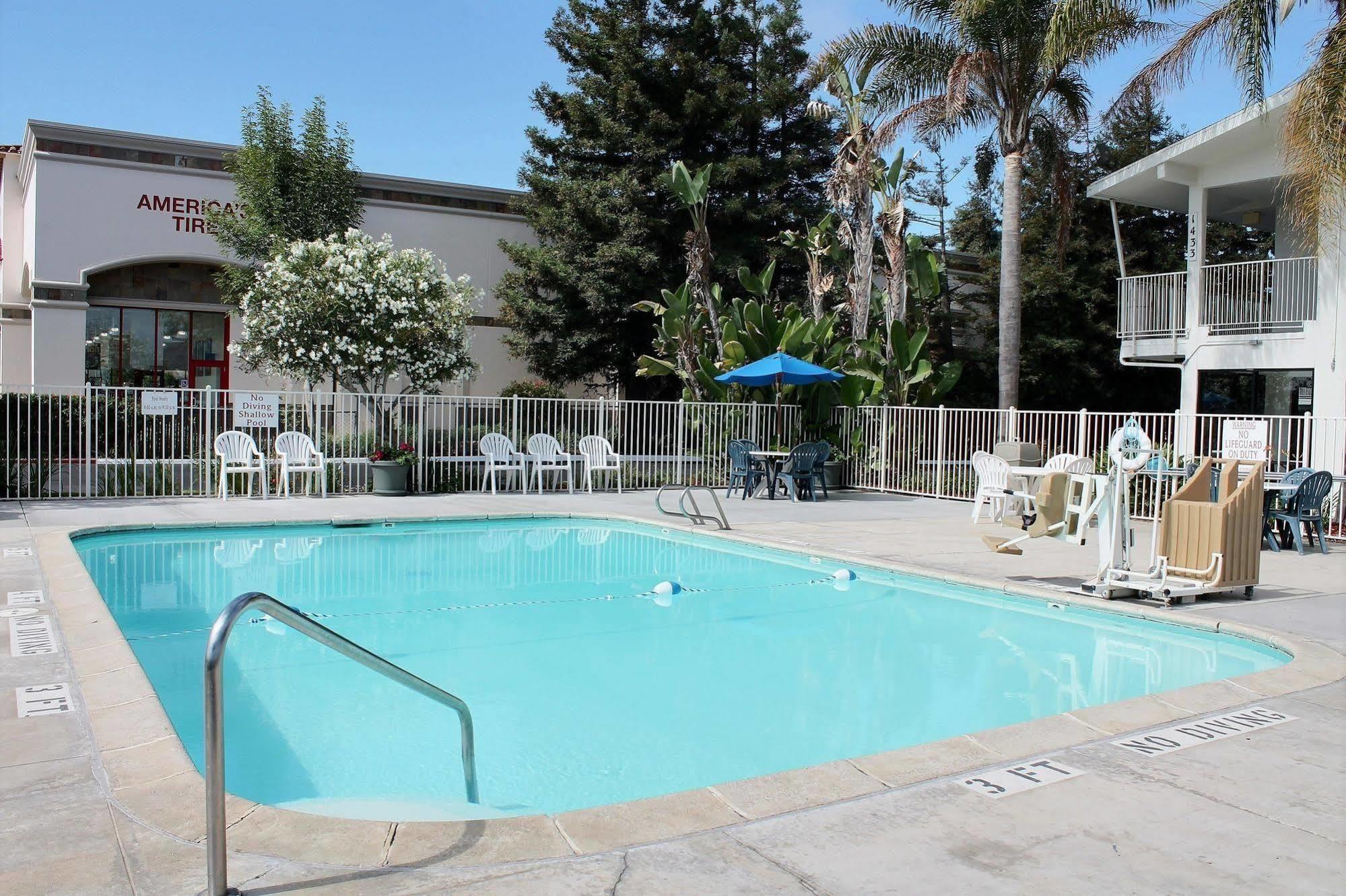 Motel 6-San Luis Obispo, CA - North Buitenkant foto